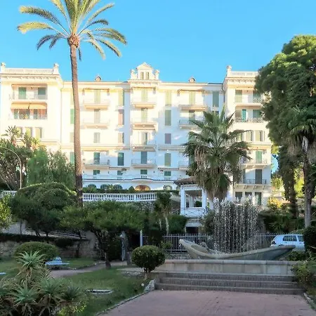 Riva Ligure Apartman